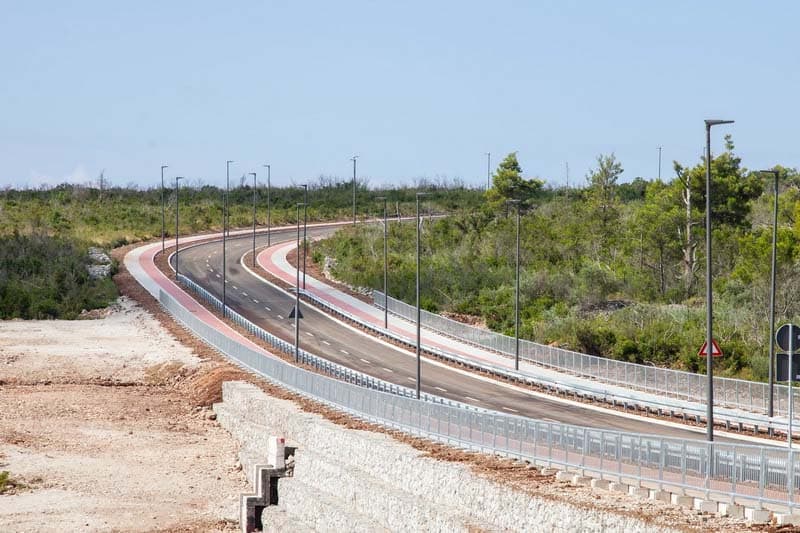 Новая дорога в Луштице (Luštica Bay) введена эксплуатацию