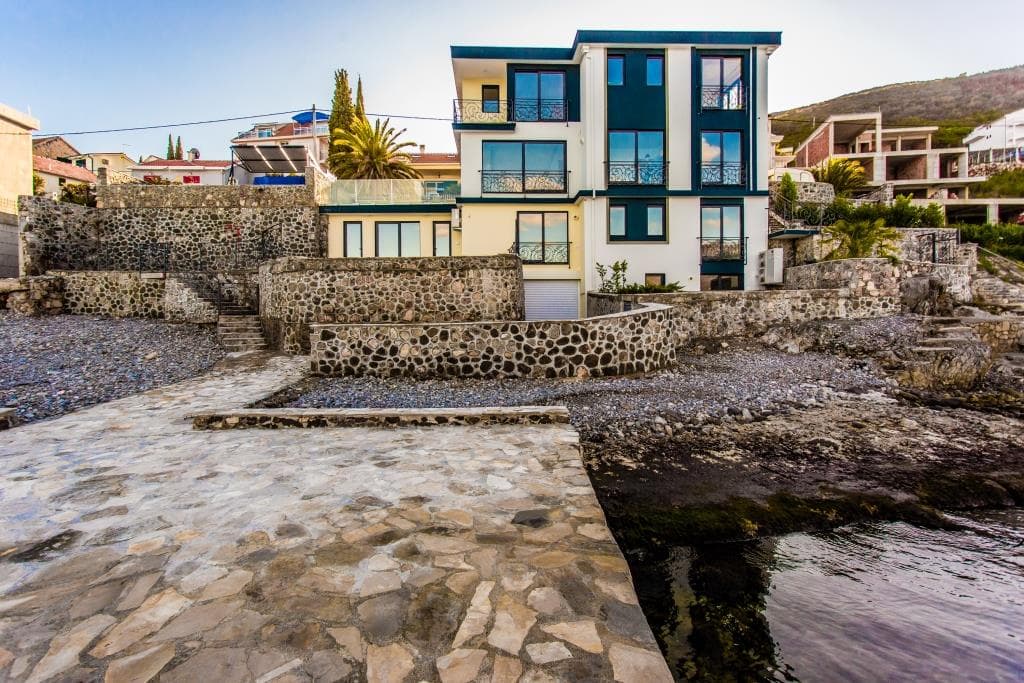 Вилла в Крашичах №1739