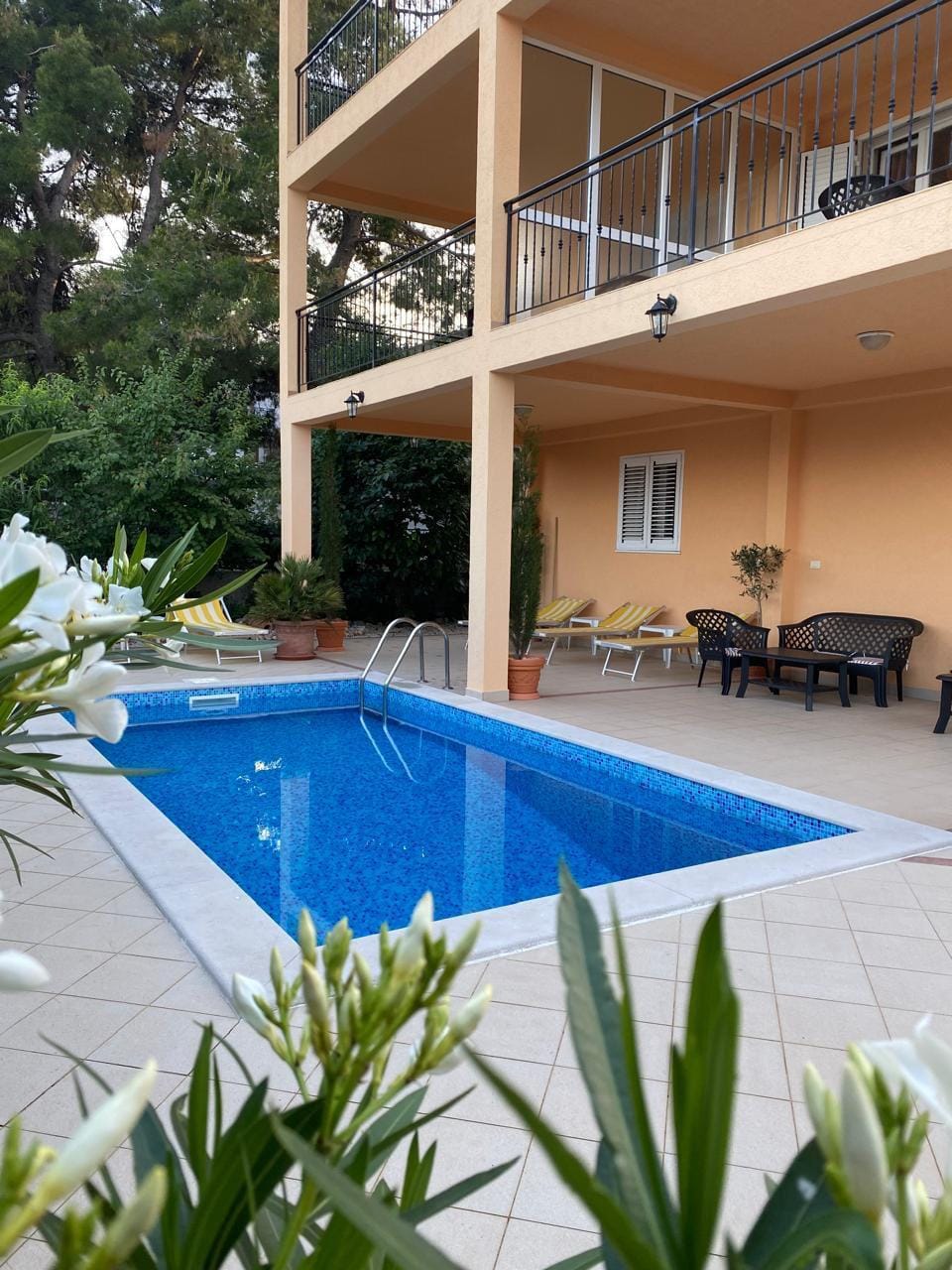 Mini Hotel in Radovići No. 2514