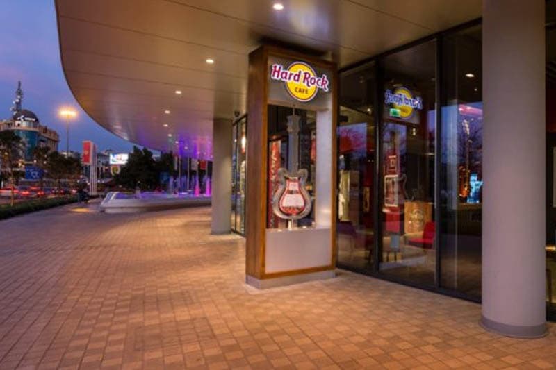 Ресторан Hard Rock Cafe снова открылся в Подгорице