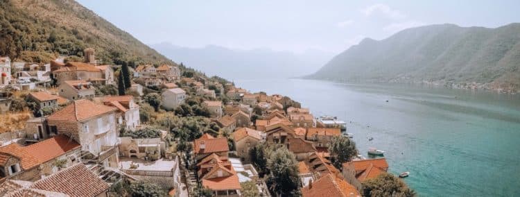 Полное руководство по расходам на недвижимость в Черногории (2025): для инвесторов и покупателей