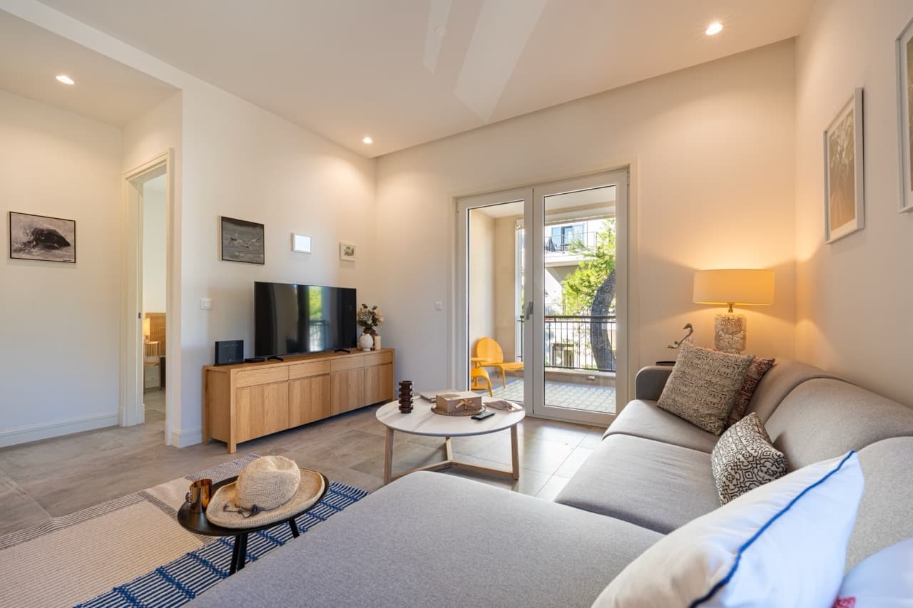 Фото объекта — lustica-bay