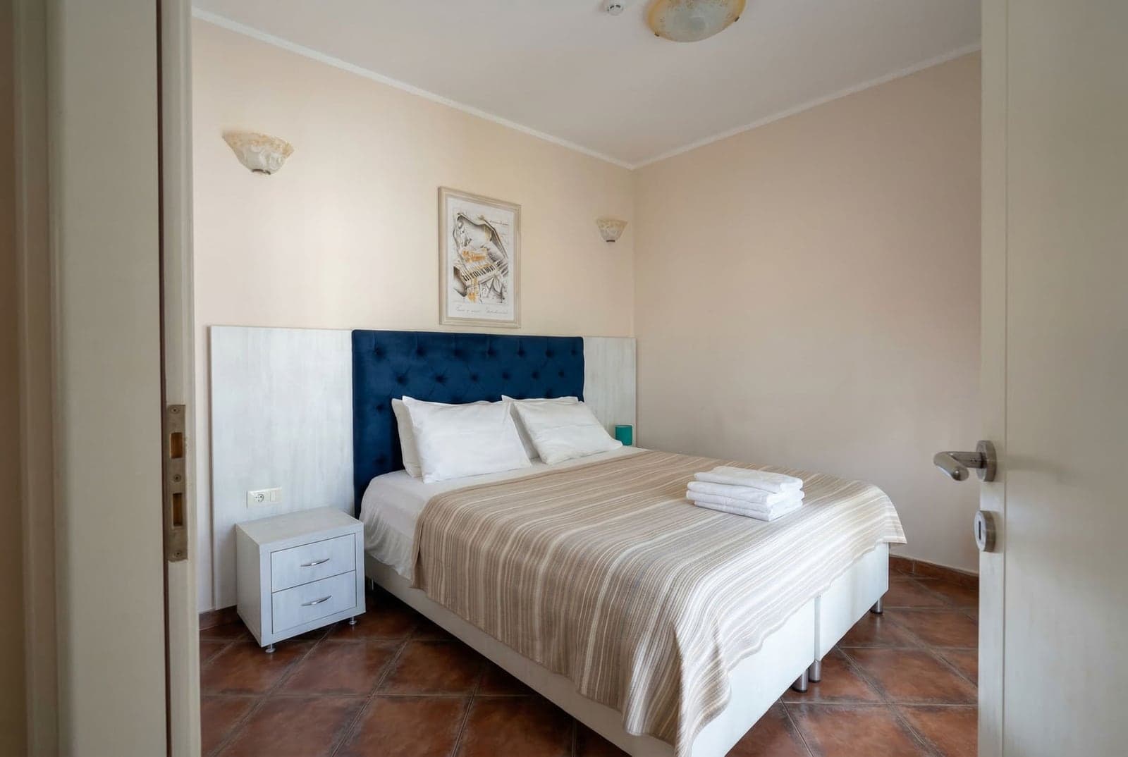 Отель в Бечичи №2591