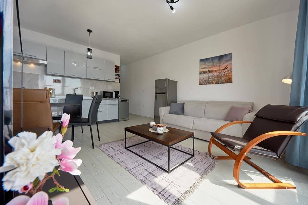 Apartment in Kamenovo #2733