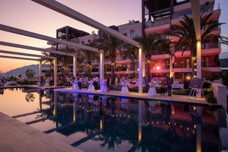 The third phase has been commissioned in the Regent Pool Club Residences complex in Tivat