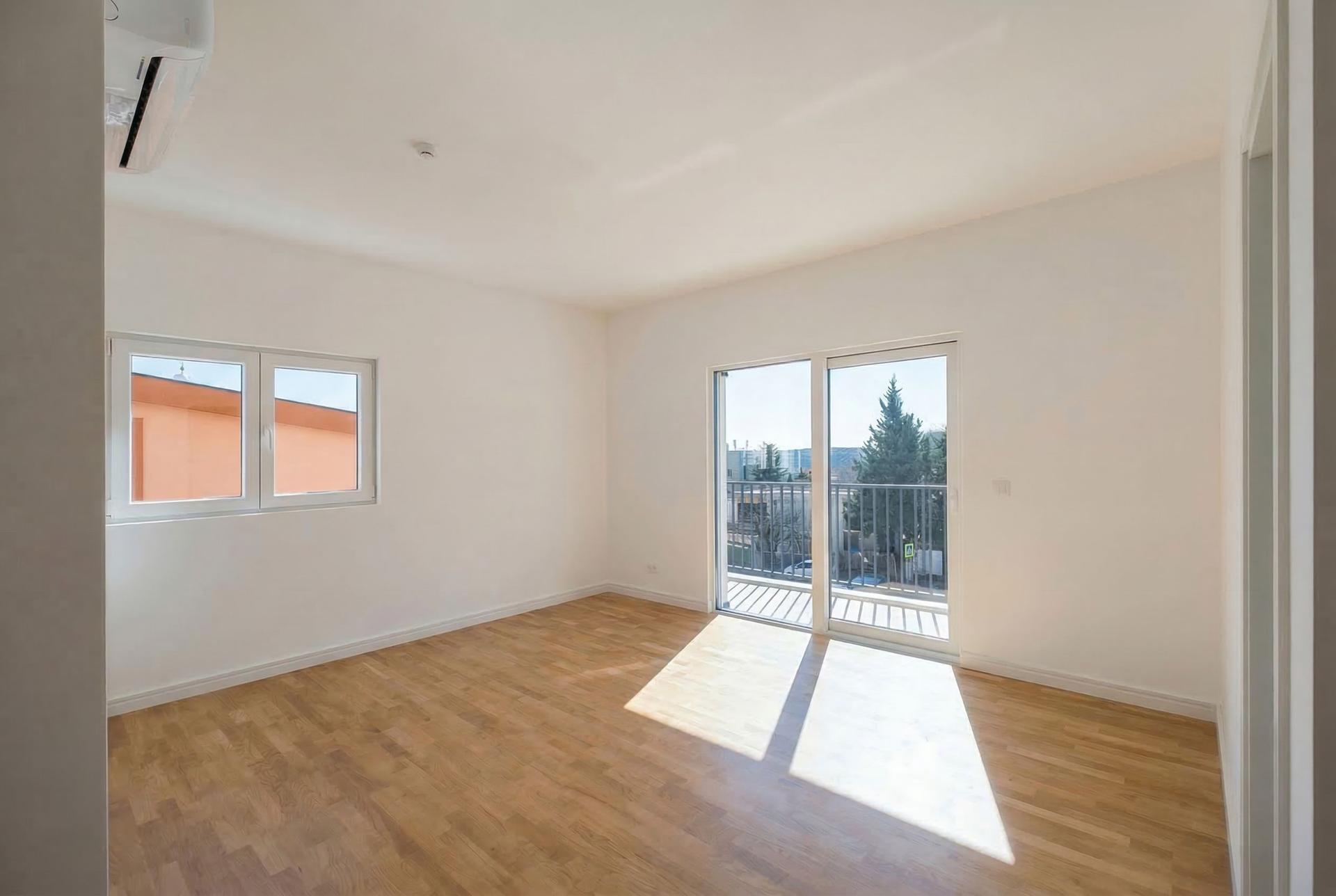 Apartment in Sutomore No. 2557