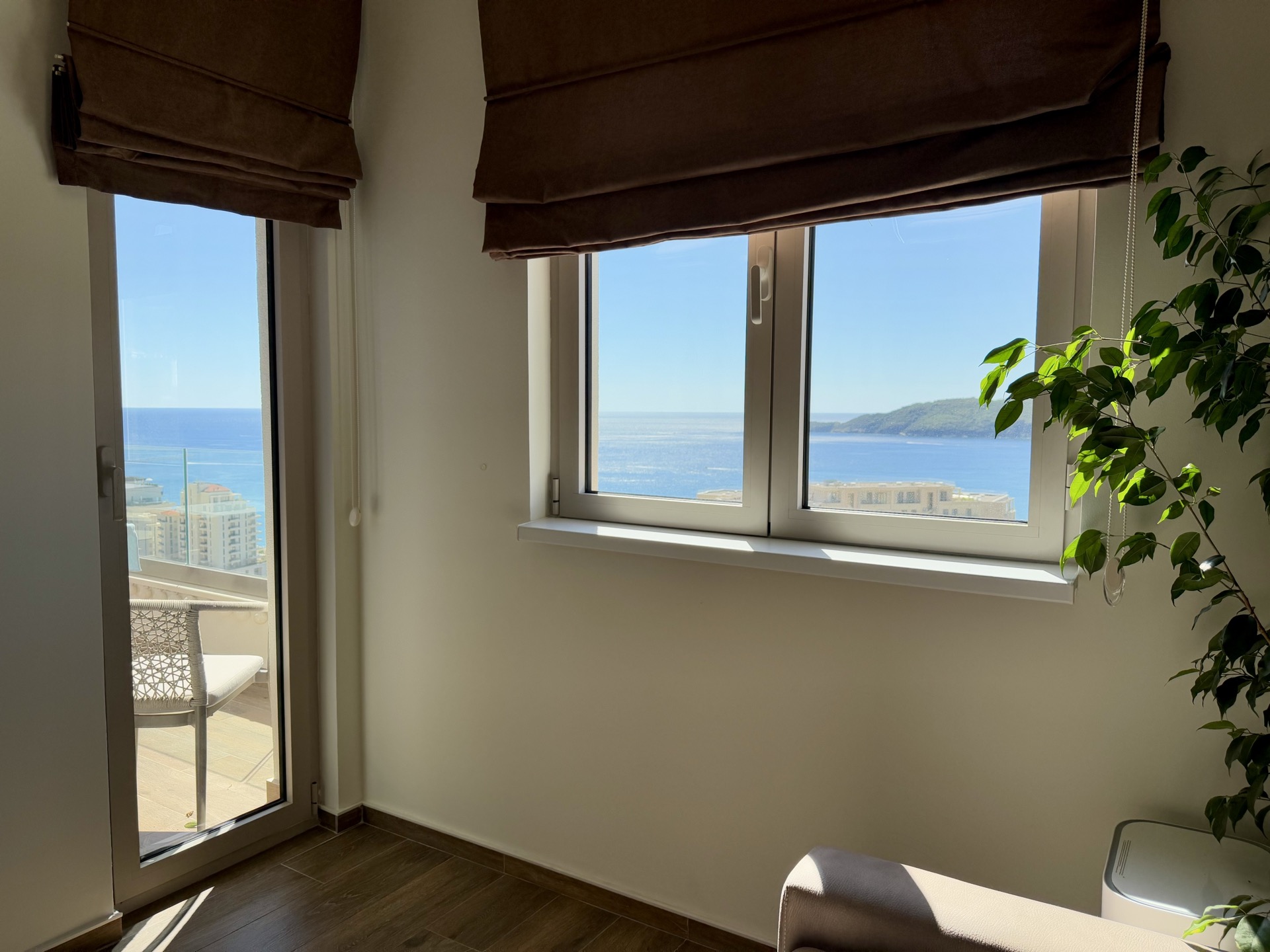 Living Room — Apartments in Bečići