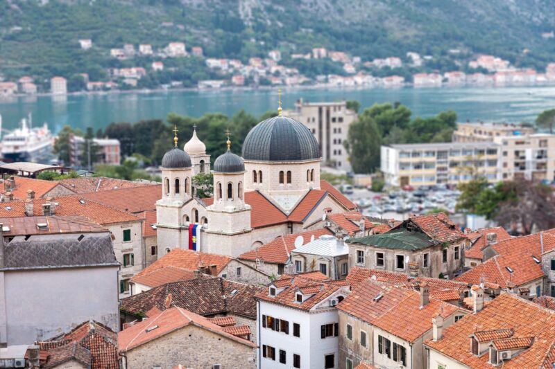 Montenegrin Authorities Propose Opening Borders to Tourists from Russia
