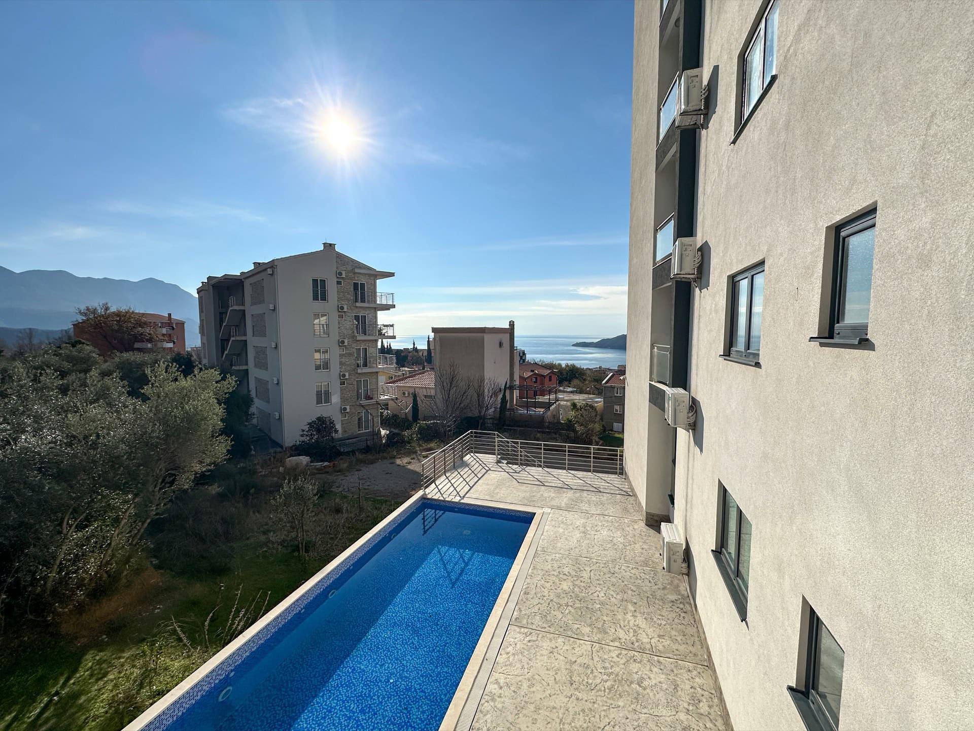 Apartment in Bečići No. 2242