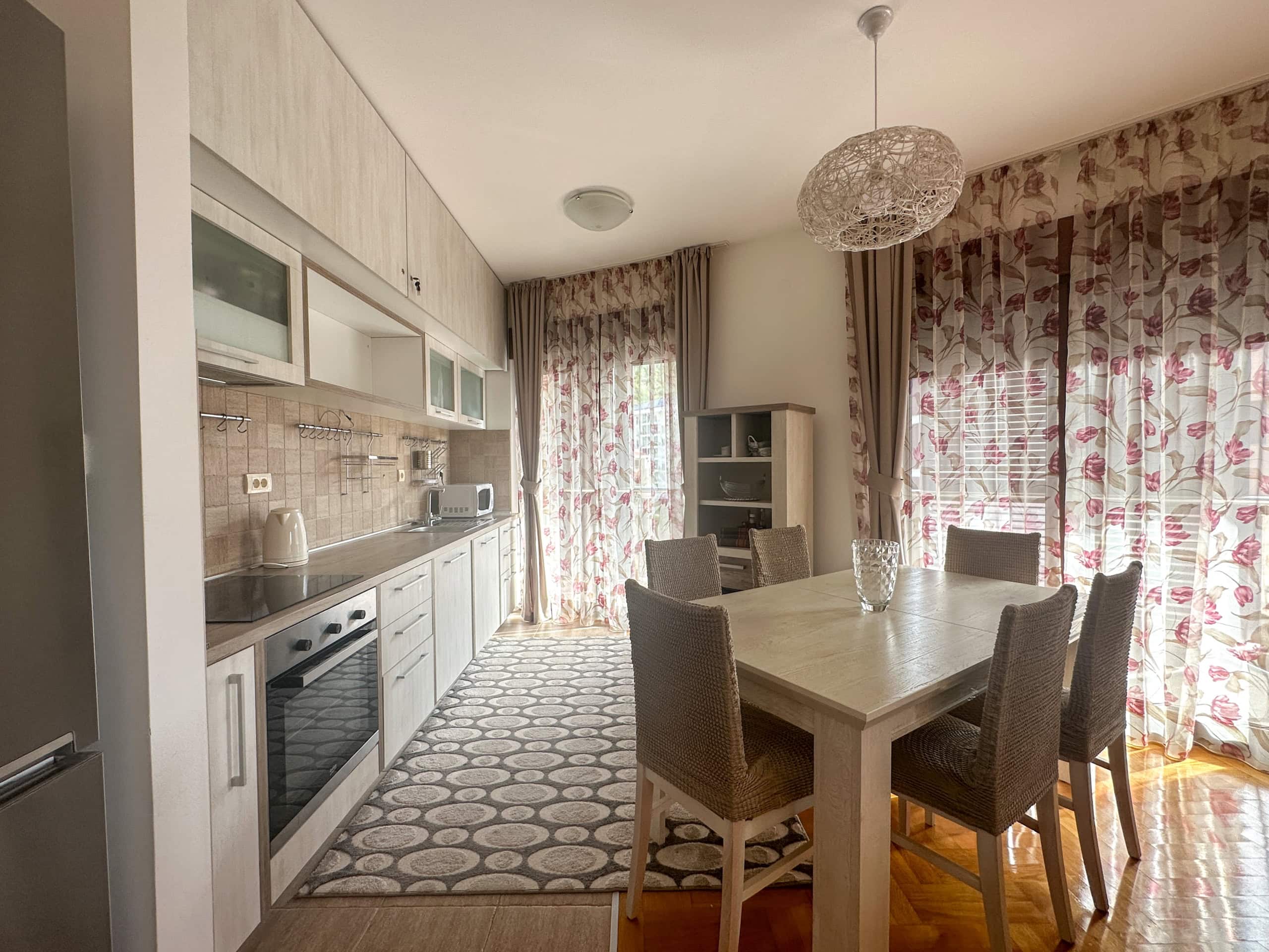 Kitchen — Apartments in Bečići