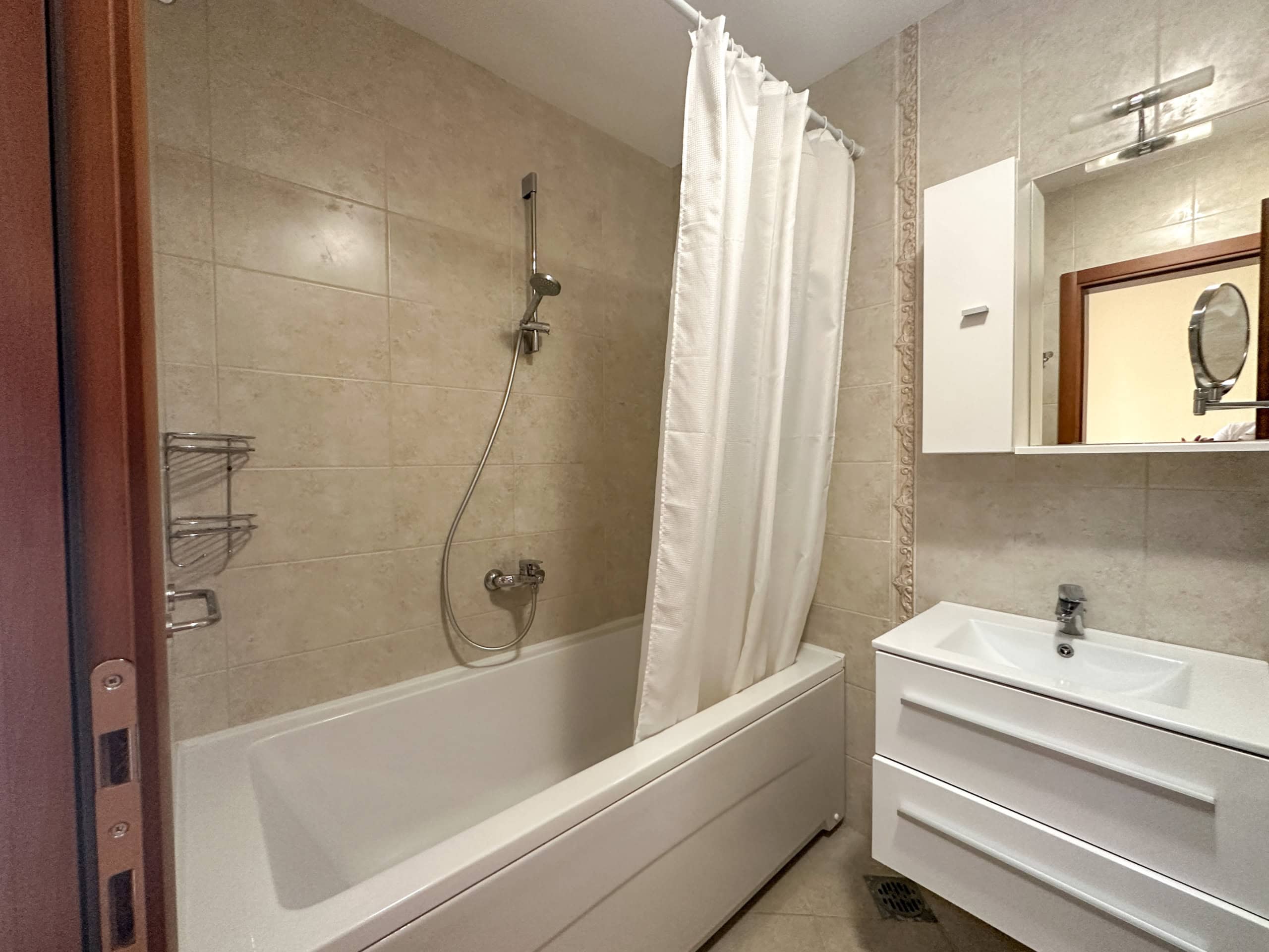 Bathroom — Apartments in Bečići