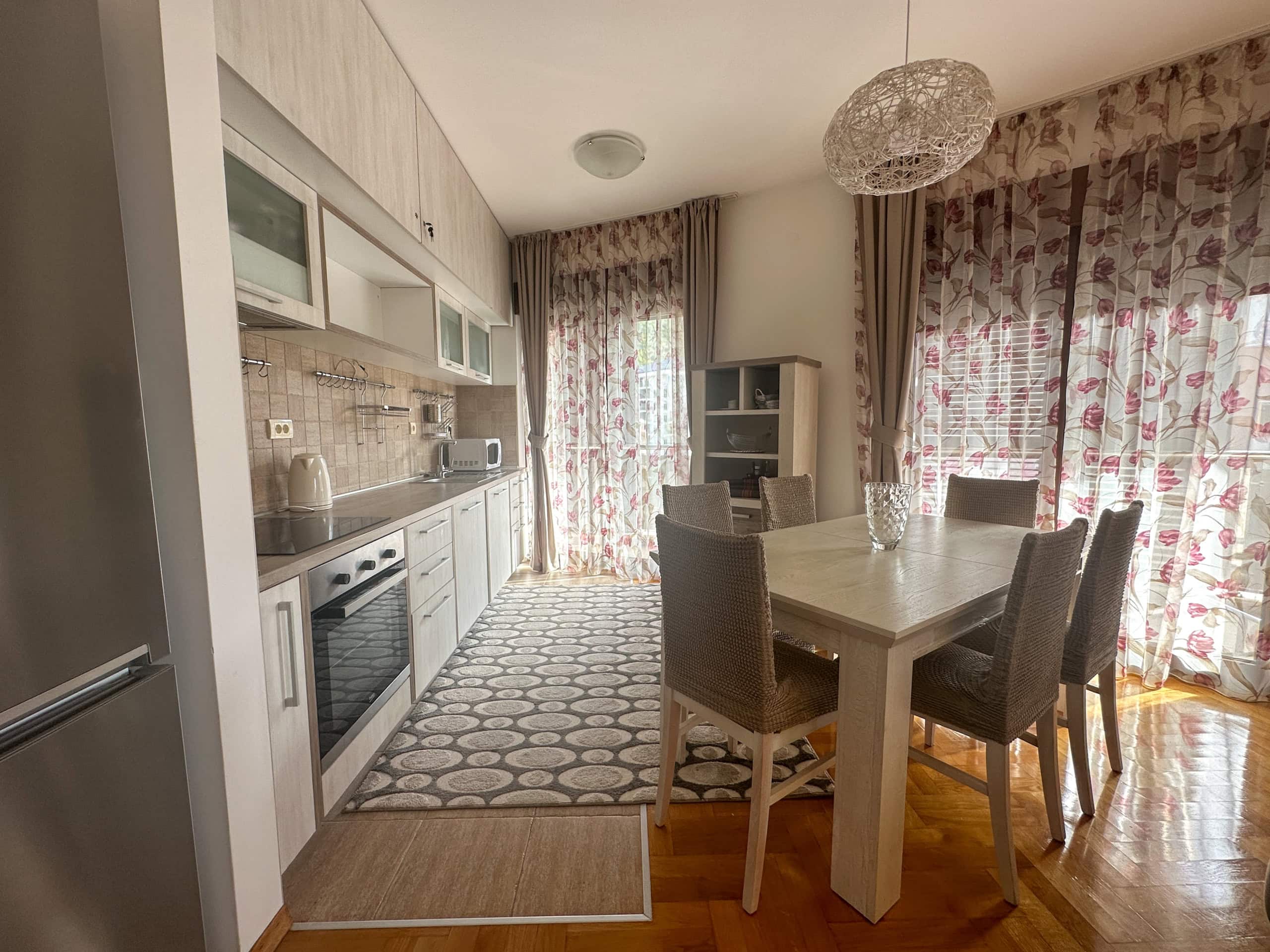 Kitchen — Apartments in Bečići