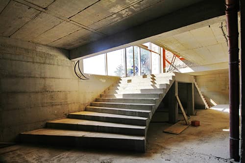 Premises in Harmonia No. 2055