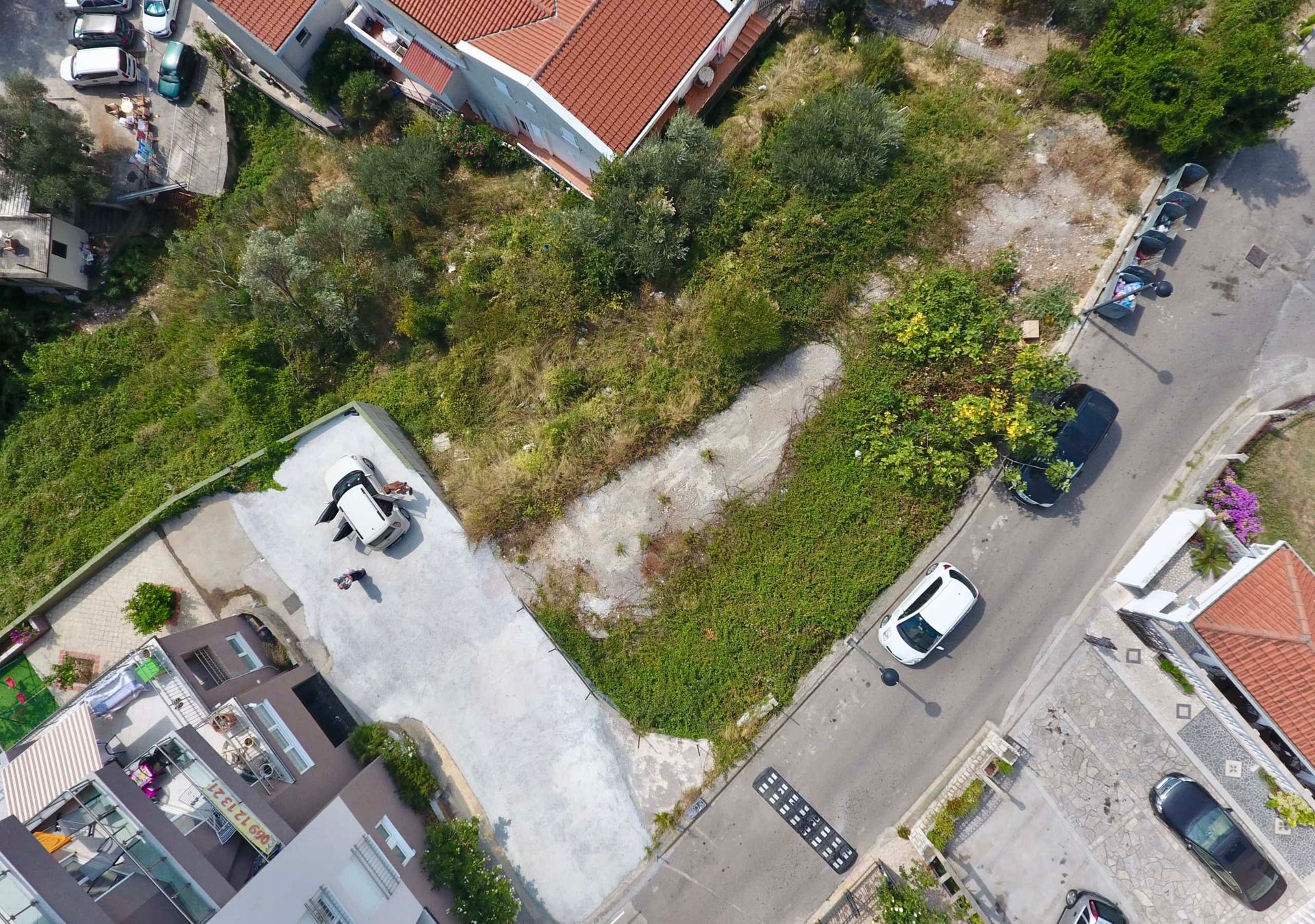 Land Plot in Bečići No. 2052