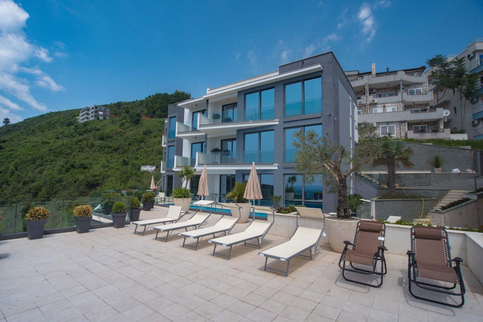 Villas in Budva No. 1697