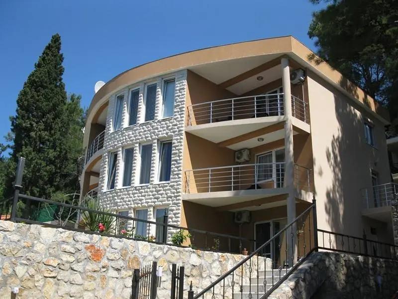 Villa in Shushan No. 1652