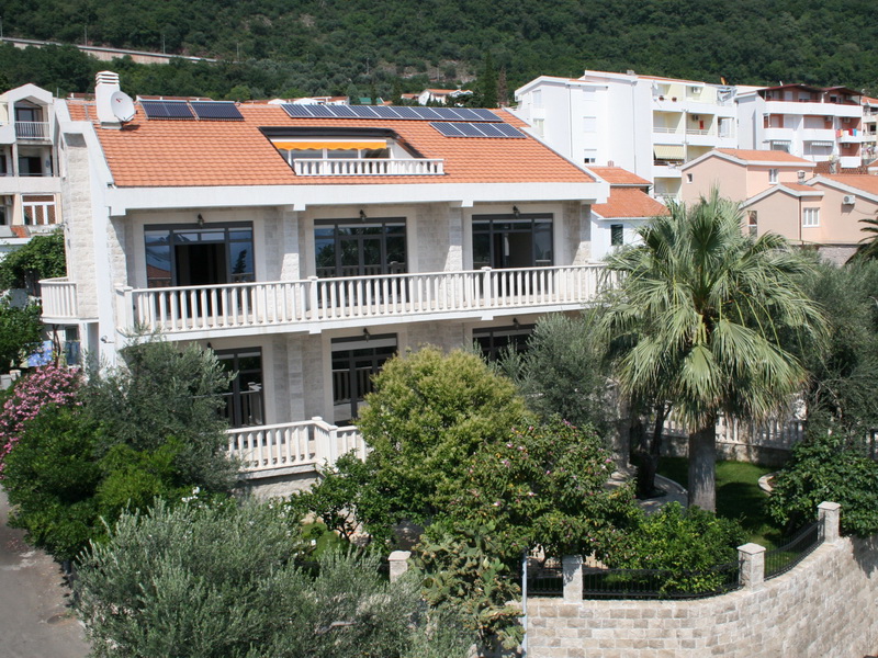 Villa in Petrovac No. 984