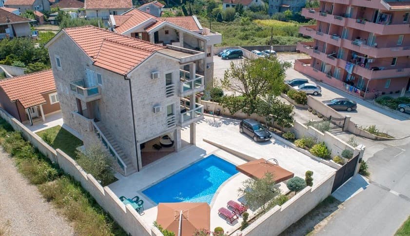 Villa in Tivat No. 290