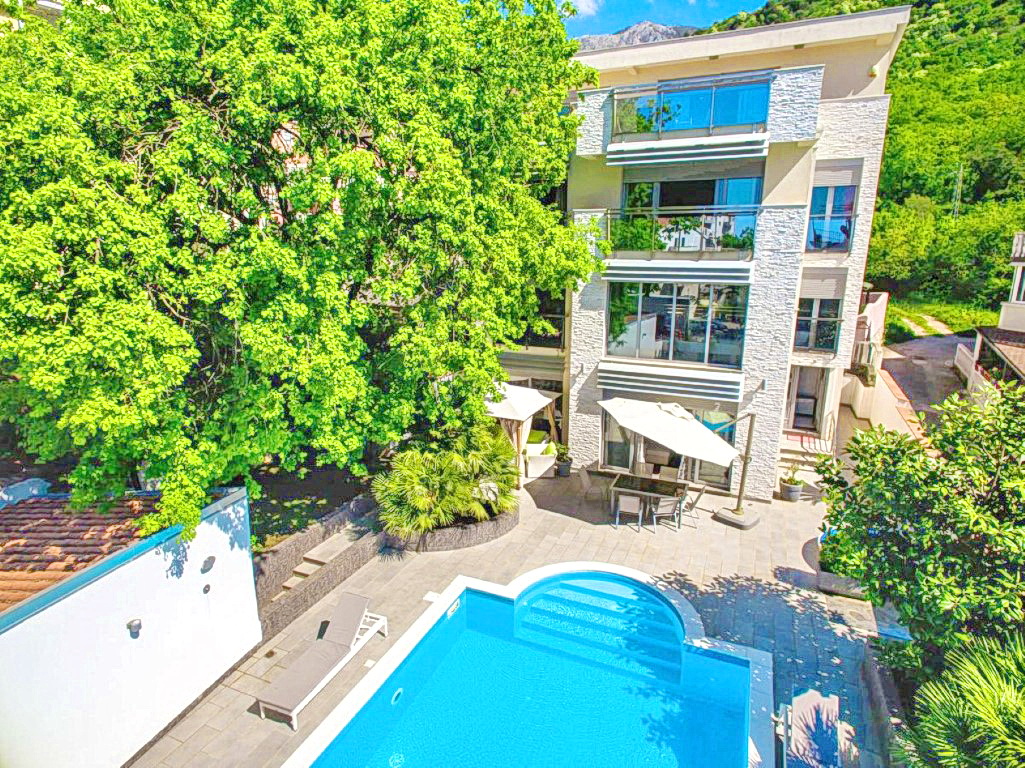 Villa in Budva No. 213
