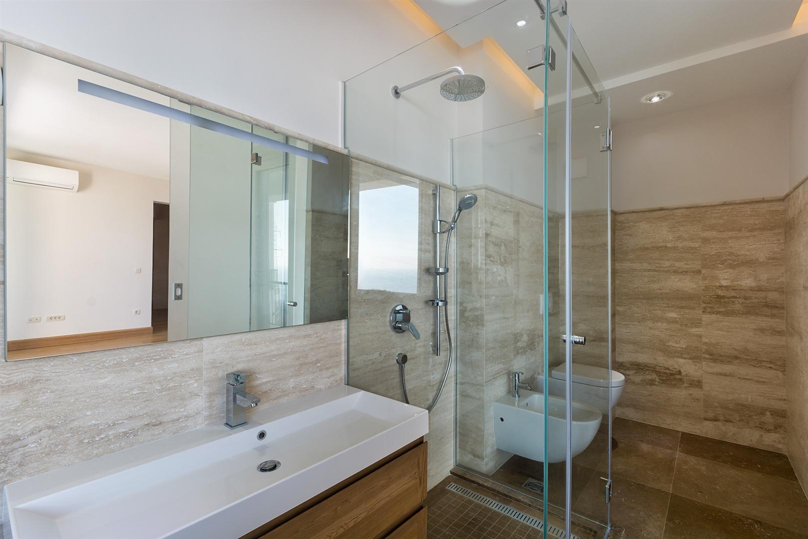 Bathroom — Villas in Blizikuće