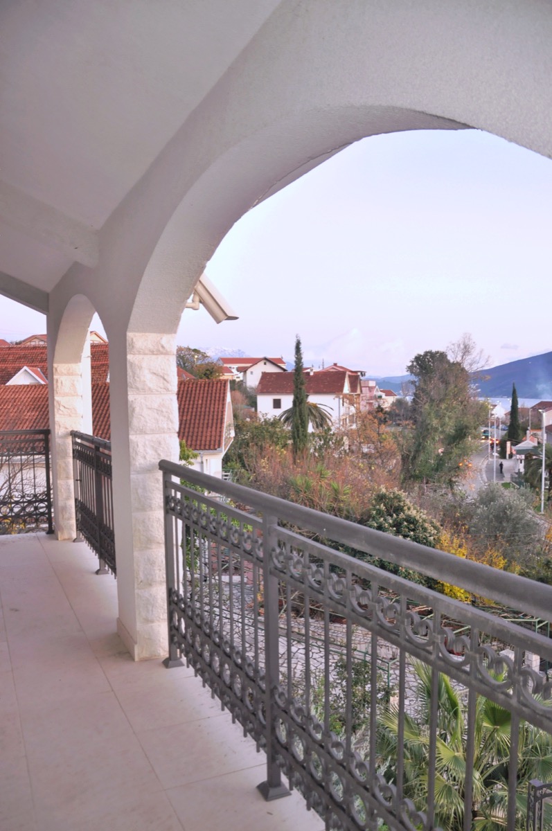 Villa in Đenovići No.1293