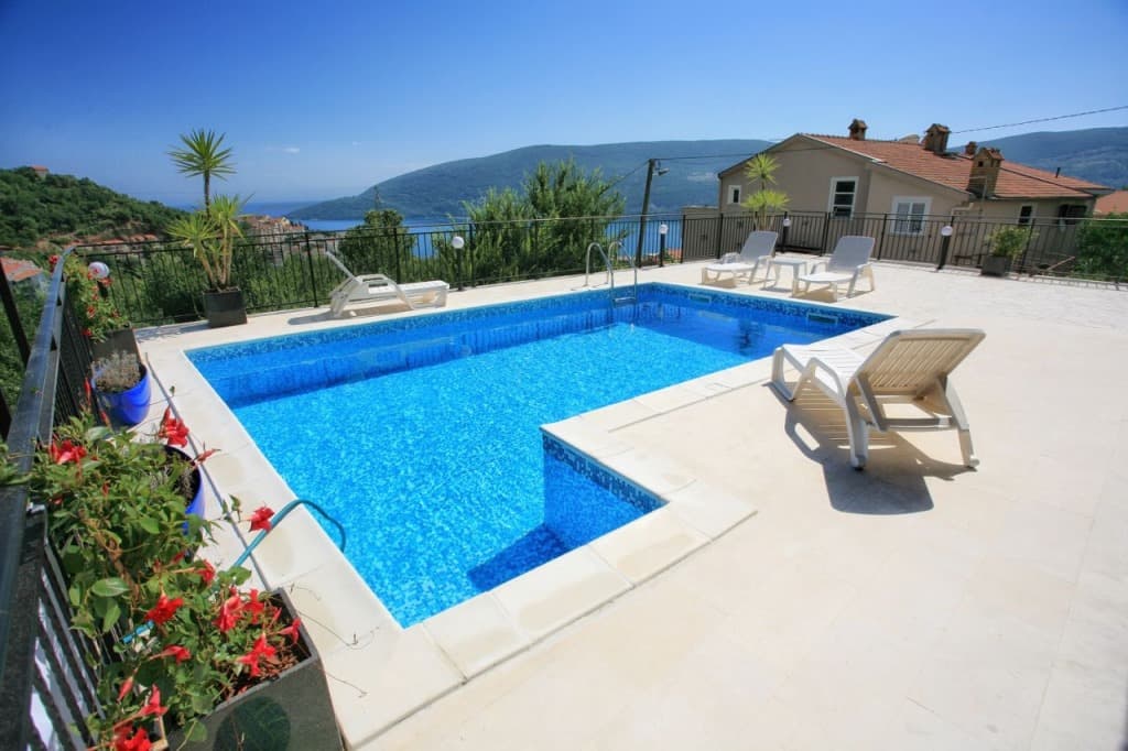 Villa in Herceg Novi №1081