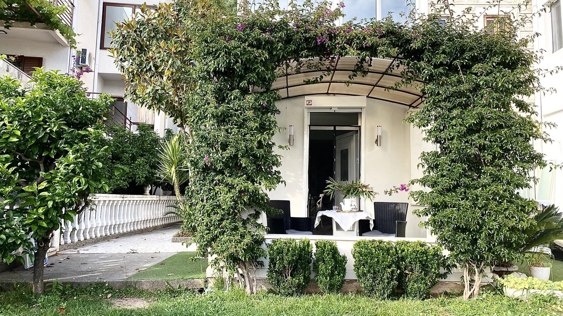 Apartment in Petrovac No. 2459
