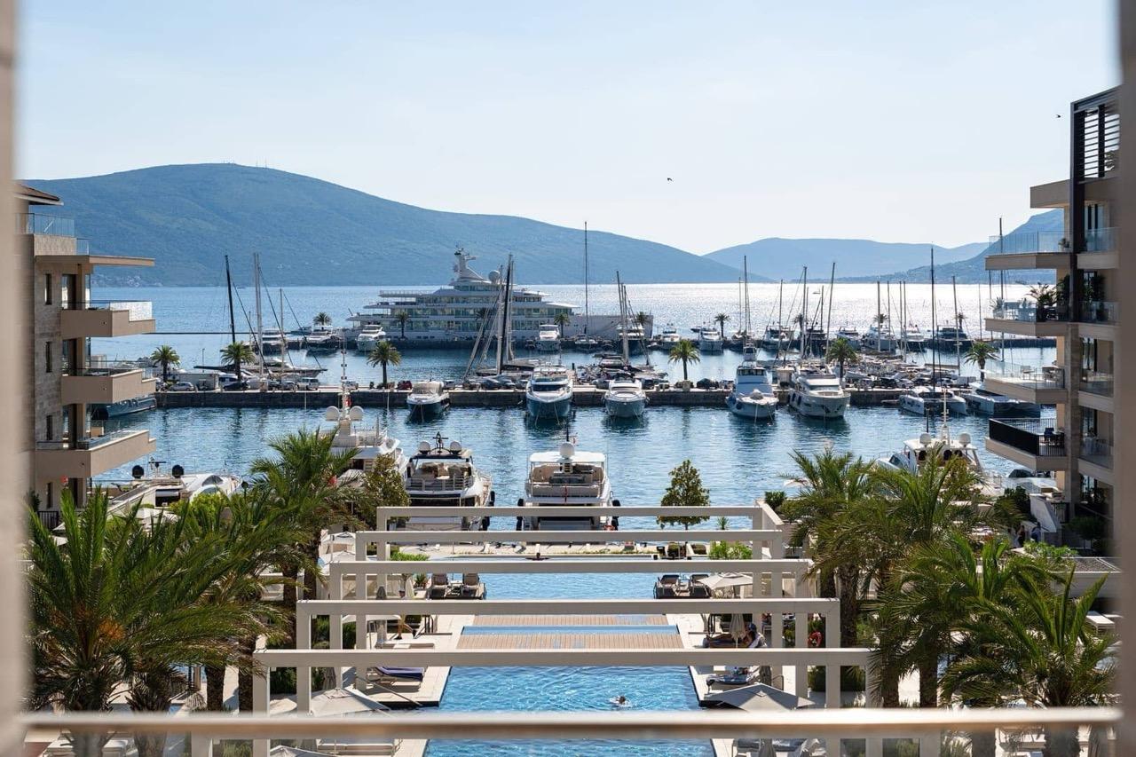 Apartment in Porto Montenegro No. 3004