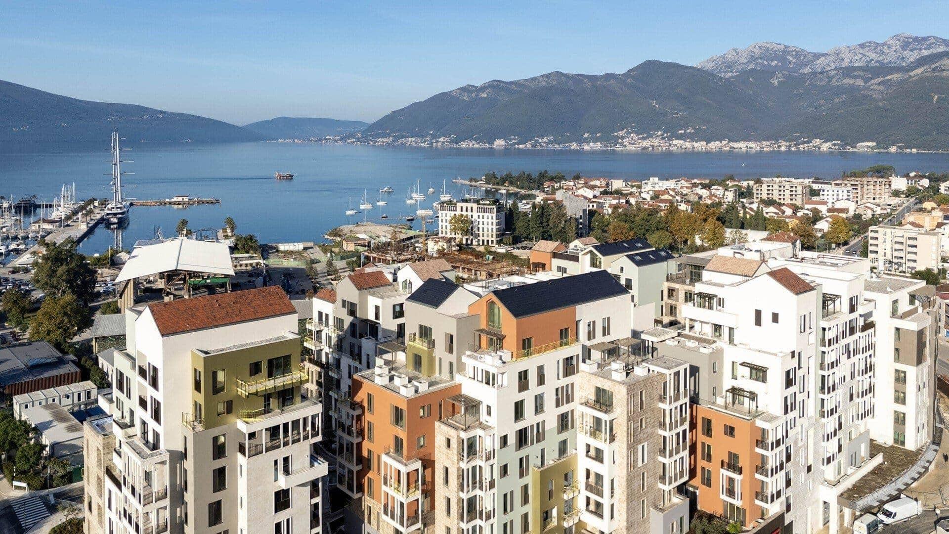 Apartment in Porto Montenegro No. 3018