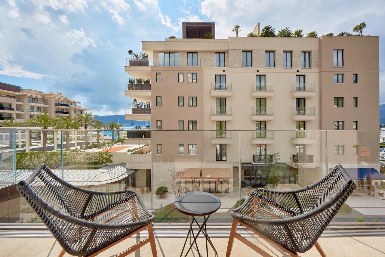 Apartment in Porto Montenegro No. 3024
