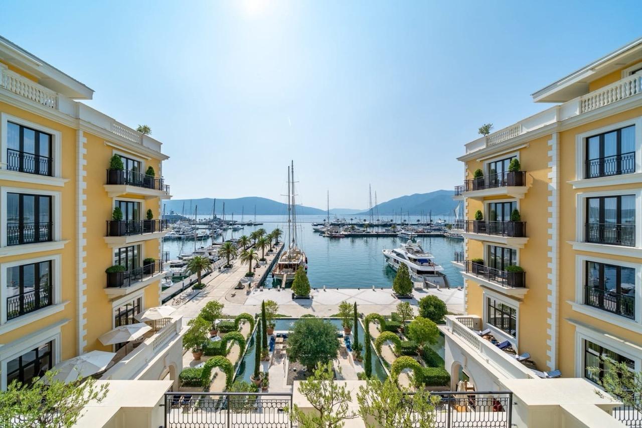 Apartment in Porto Montenegro No. 3032