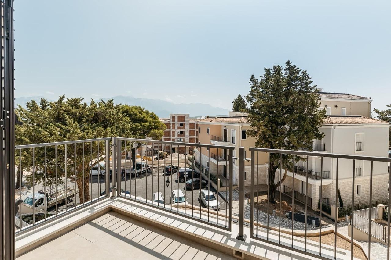 Apartment in Luštica Bay No. 3504