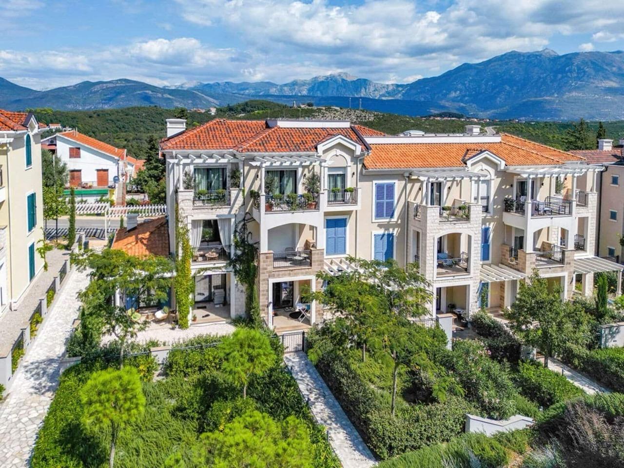 Apartment in Luštica Bay No. 3506