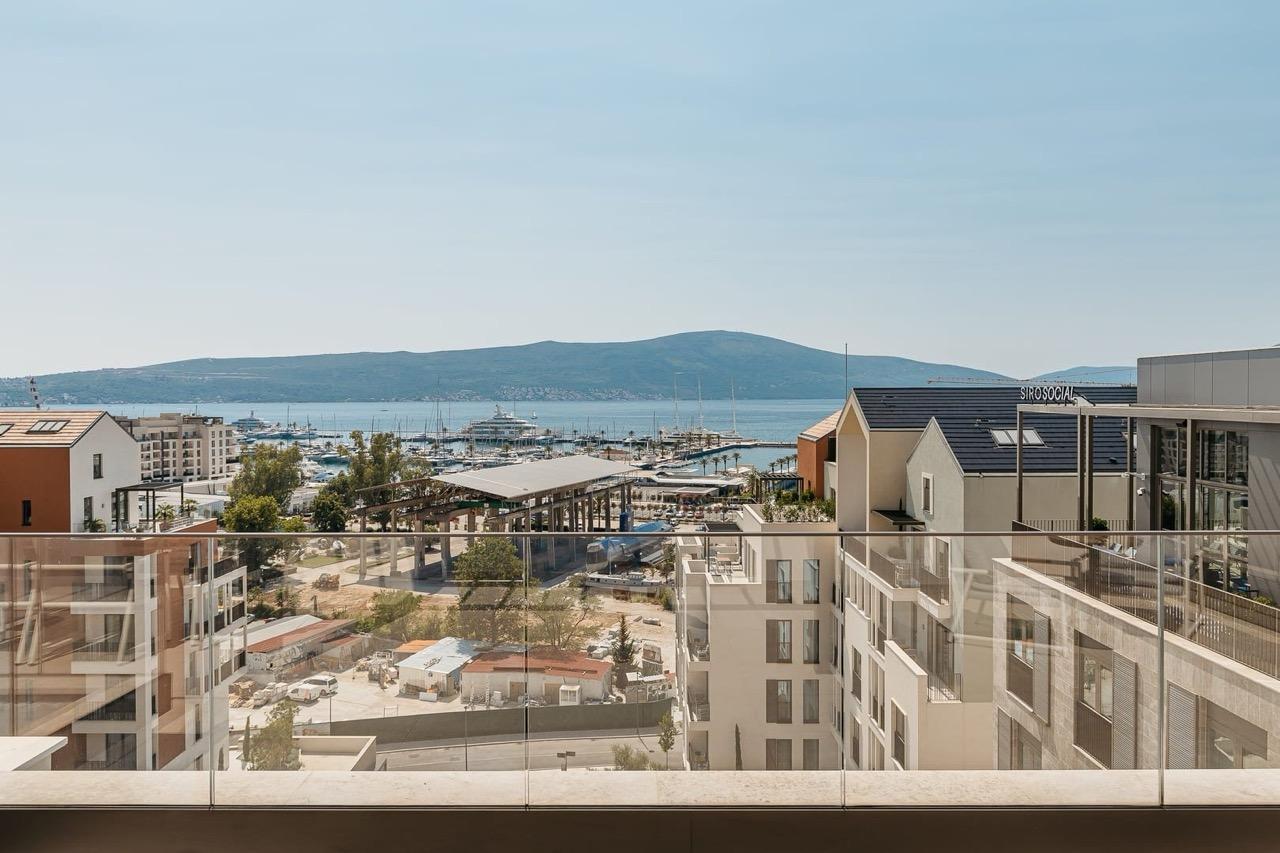 Apartment in Porto Montenegro No. 3033