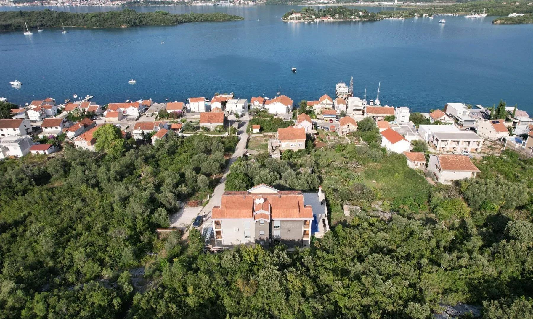 Land plot in Đuraševići No. 2482