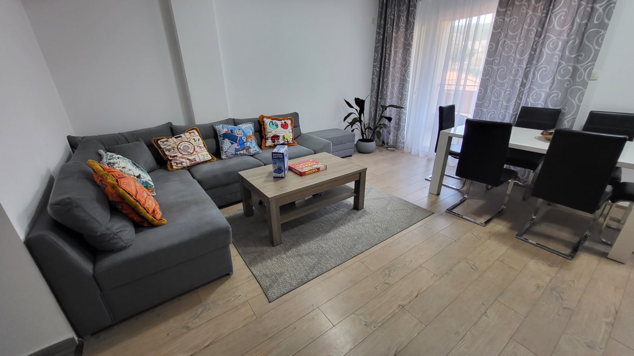 Apartment in Bečići No. 2494