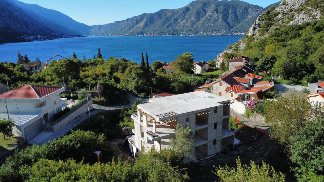 Apartments in Orahovac No. 2505