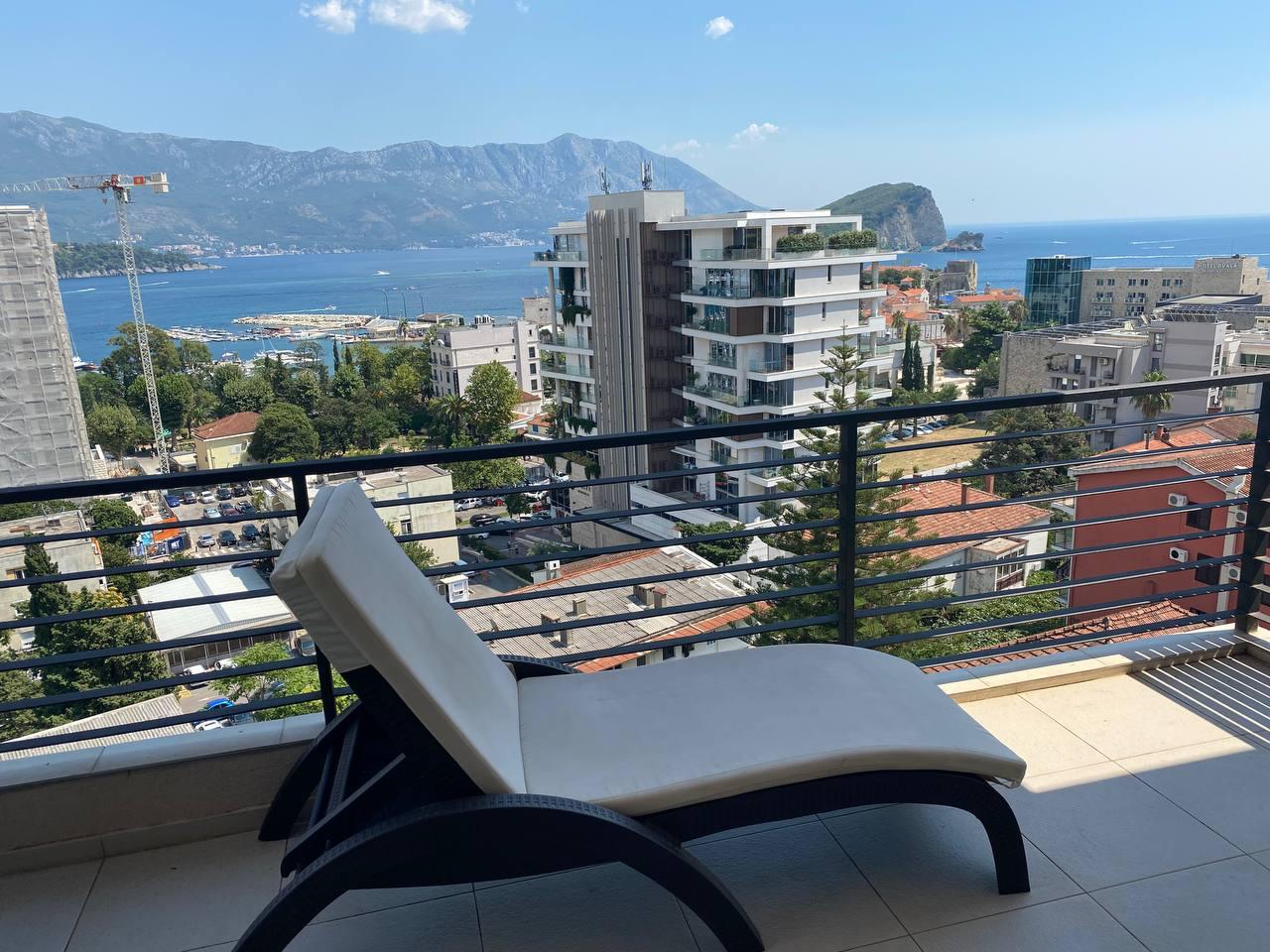 Apartment in Budva No. 2533