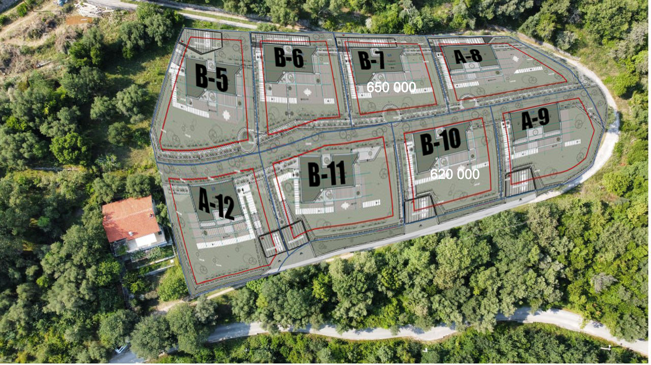 Master plan of the villa complex development in Herceg Novi, Montenegro: top view of plots with building outlines.