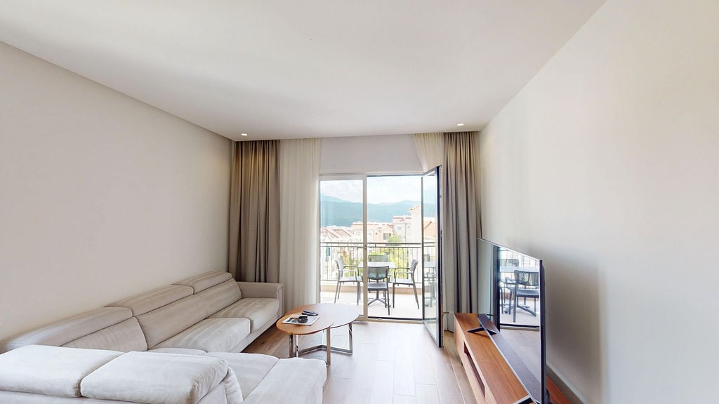 Apartment in Lustica #2696