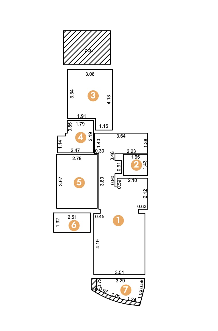 Architectural floor plan showing wall dimensions and numbered zones, not a photograph of an interior room.