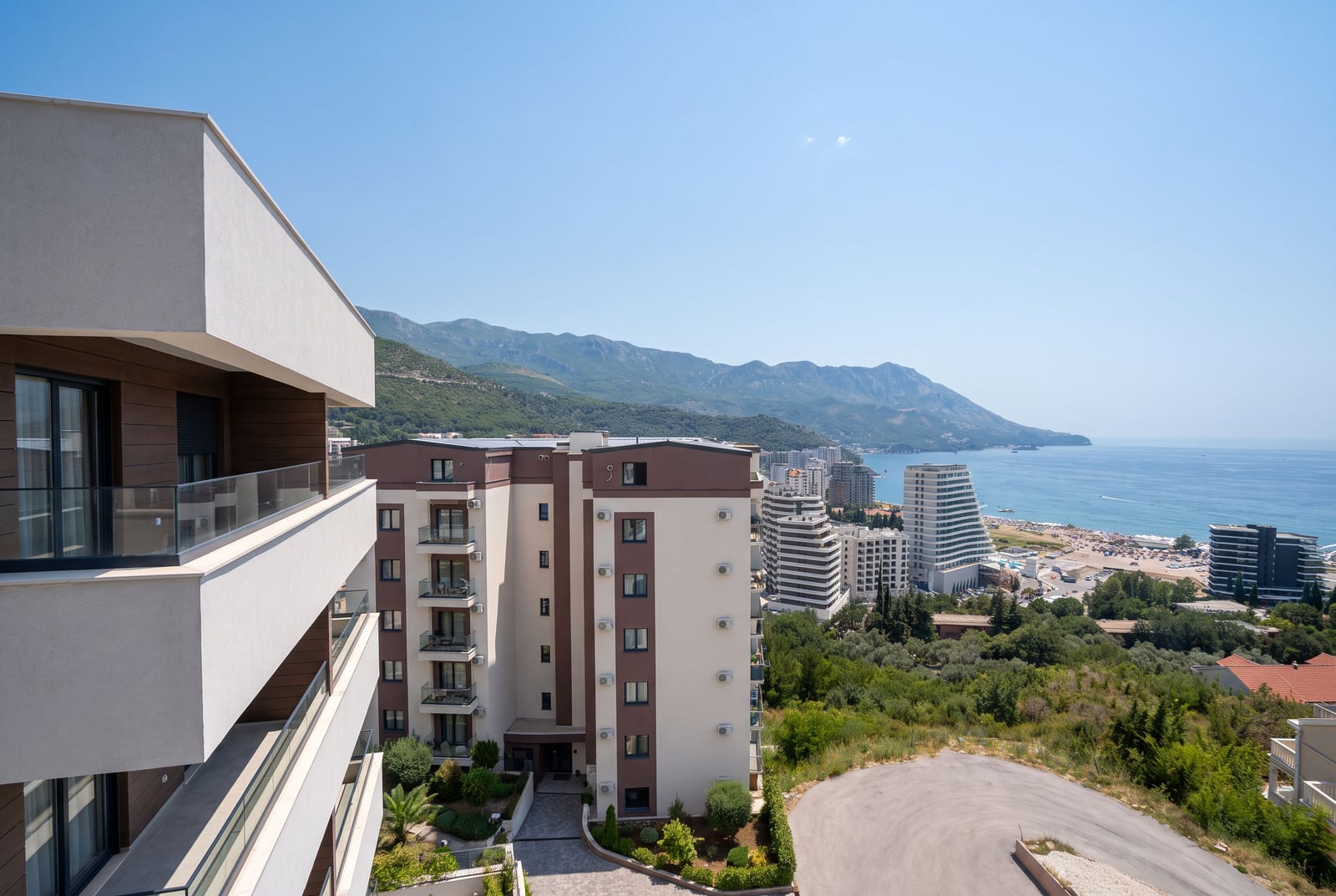 Apartment in Becici #2811