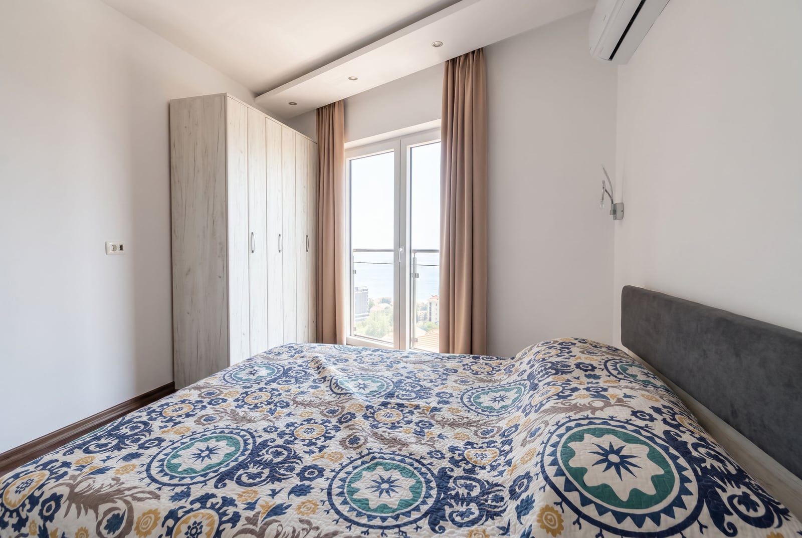Apartment in Becici #2811