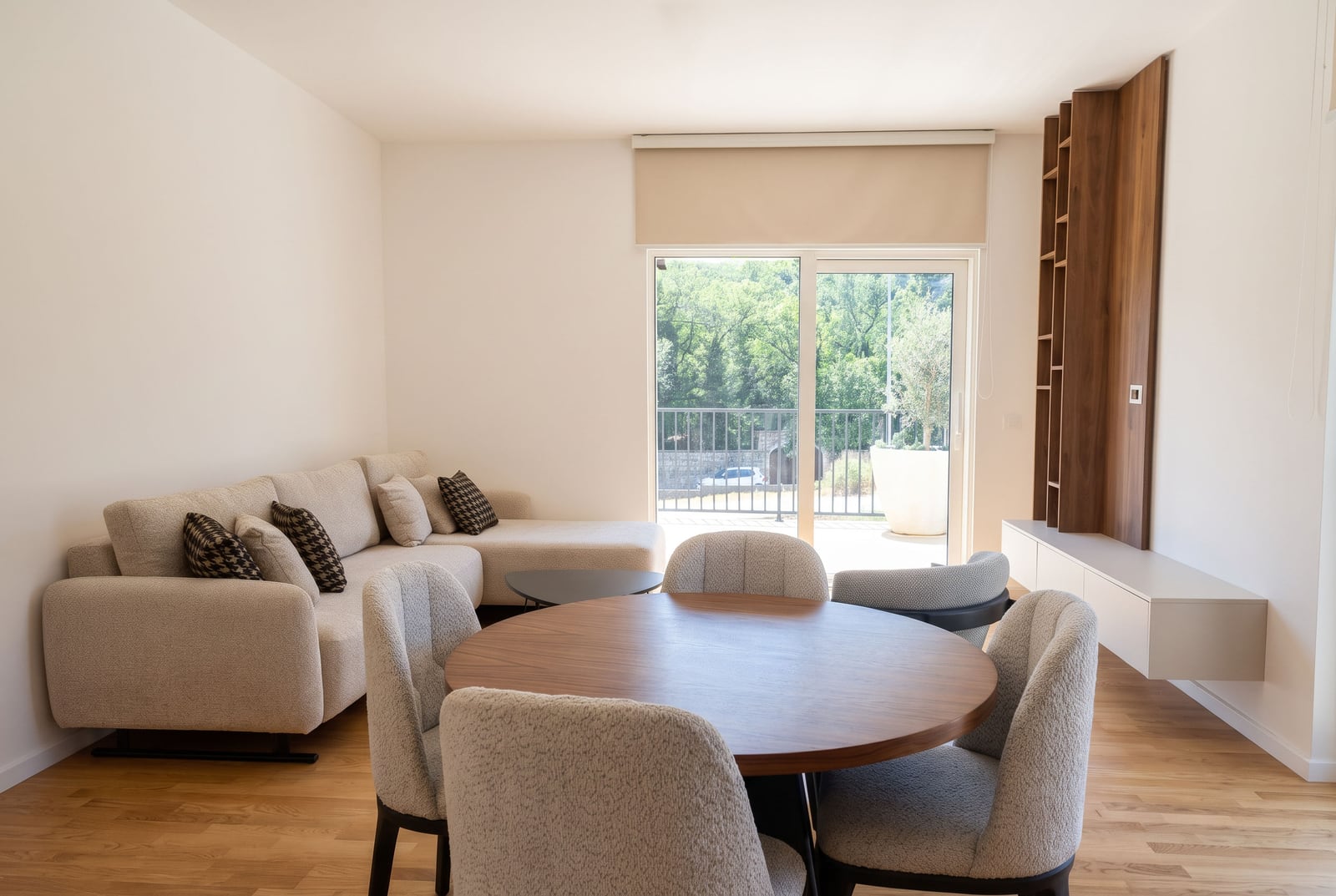 Living Room — Apartments in Sutomore