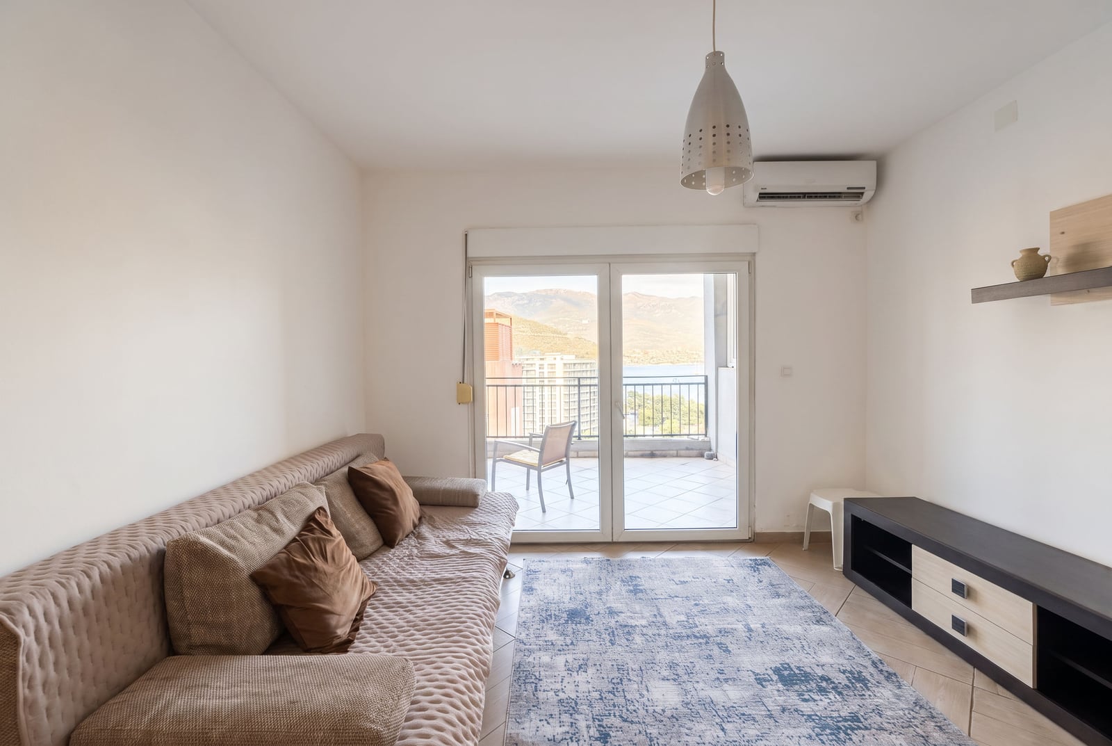Apartment in Budva No. 2836
