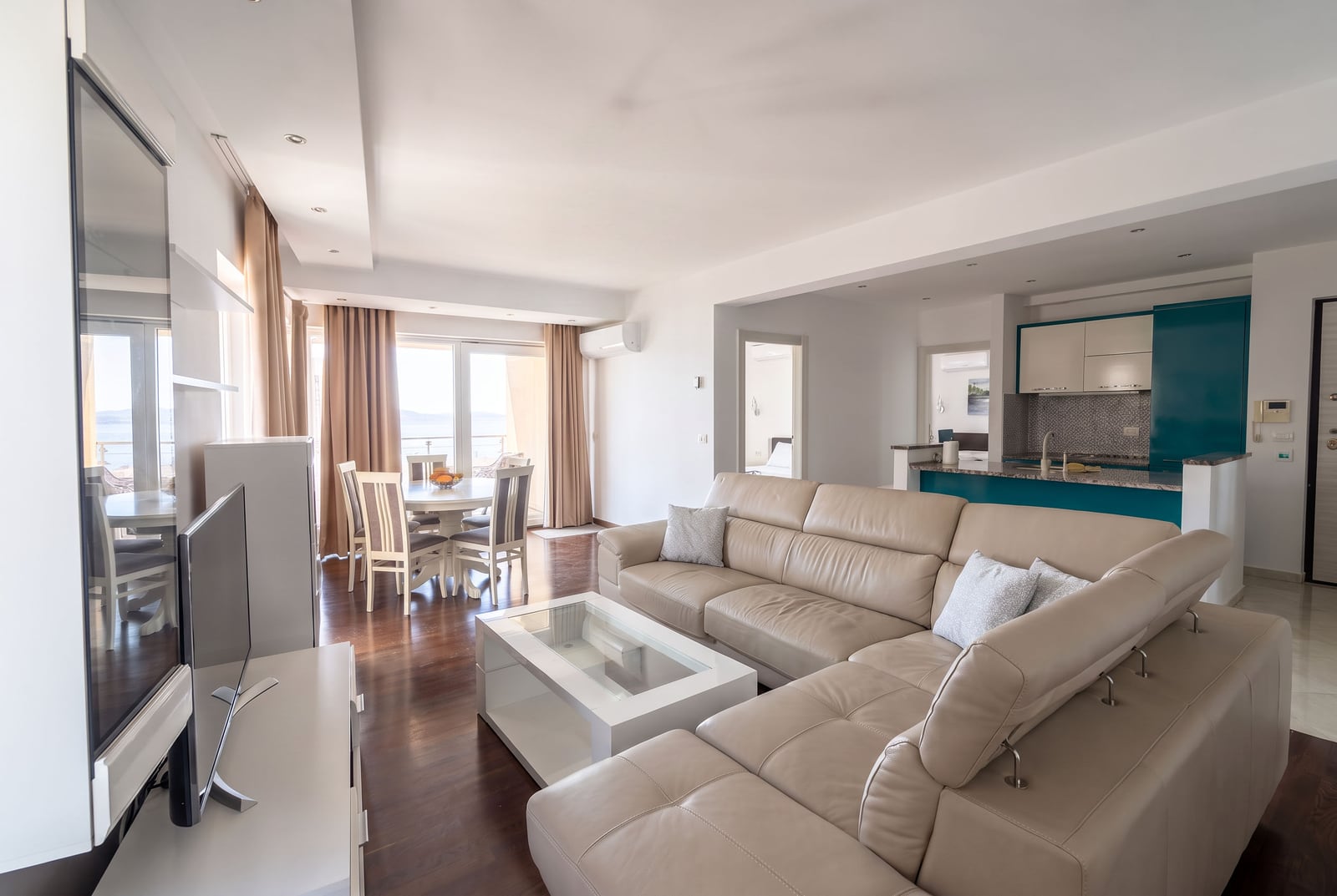 Apartment in Becici #2811