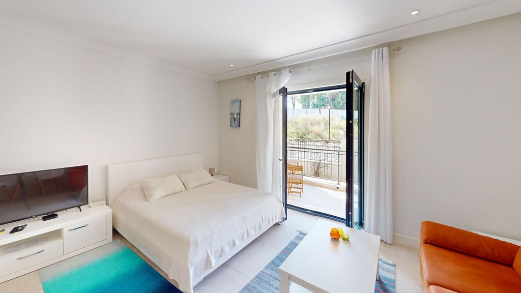Apartment in Luštica №2699