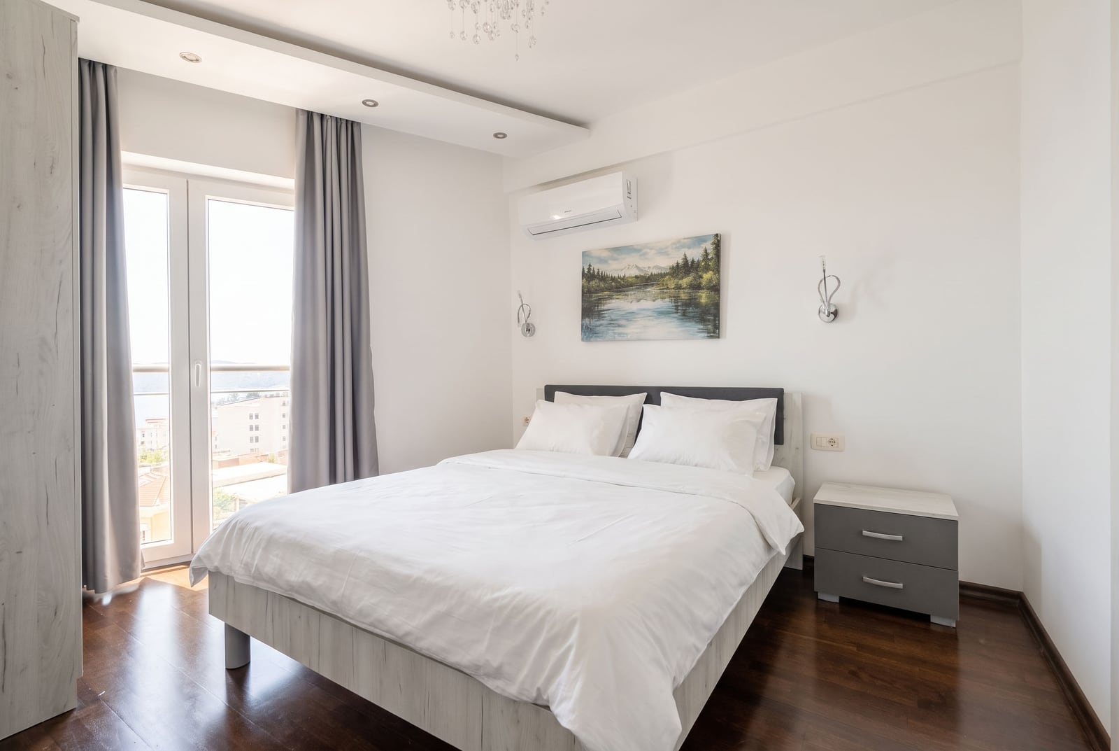 Apartment in Becici #2811