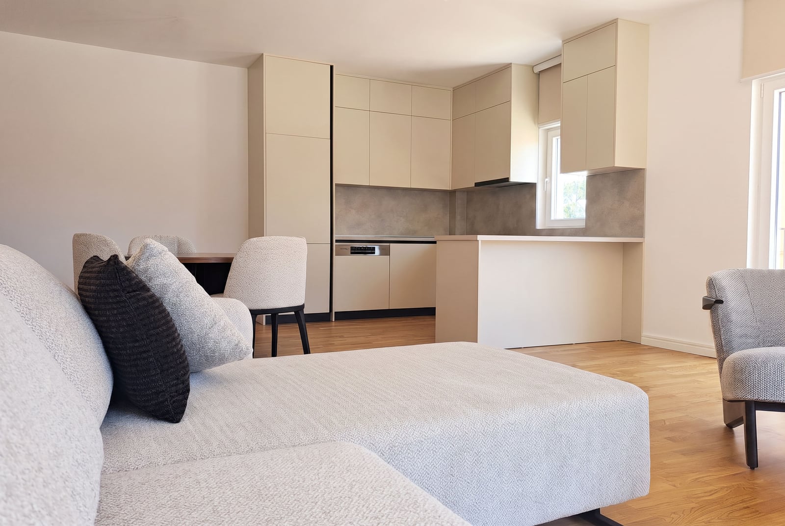 Living room — Residential complexes in Sutomore