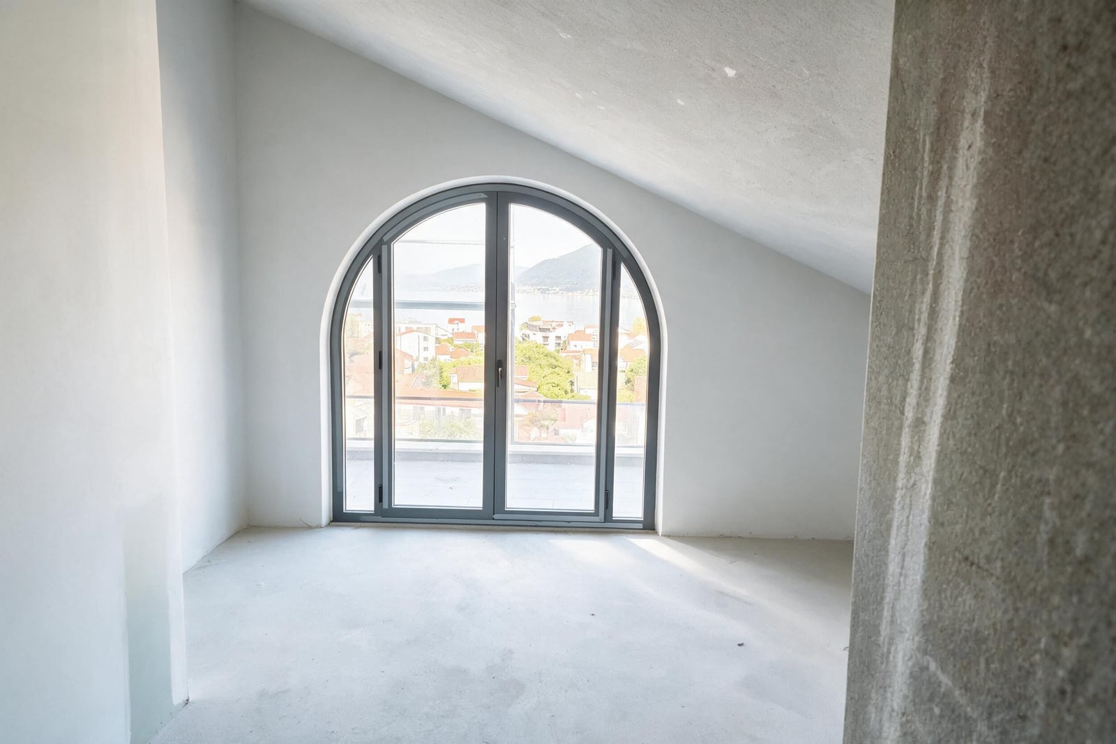 Apartment in Tivat No. 2875